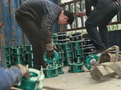 �A�S�T��܇(ch��)�gæµ��s���^�S��