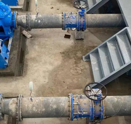 �������^����